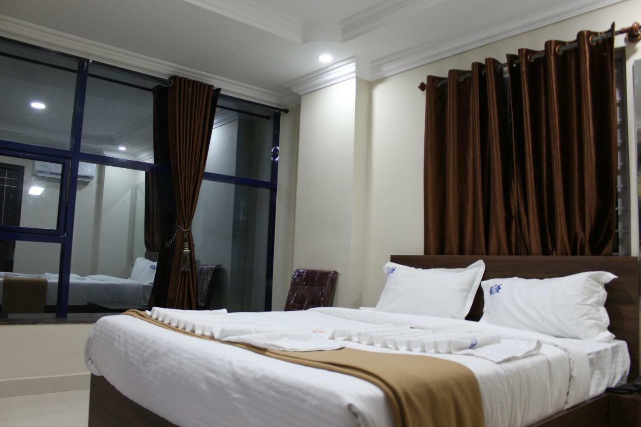 Royal Star Hotels Bangalore Dış mekan fotoğraf