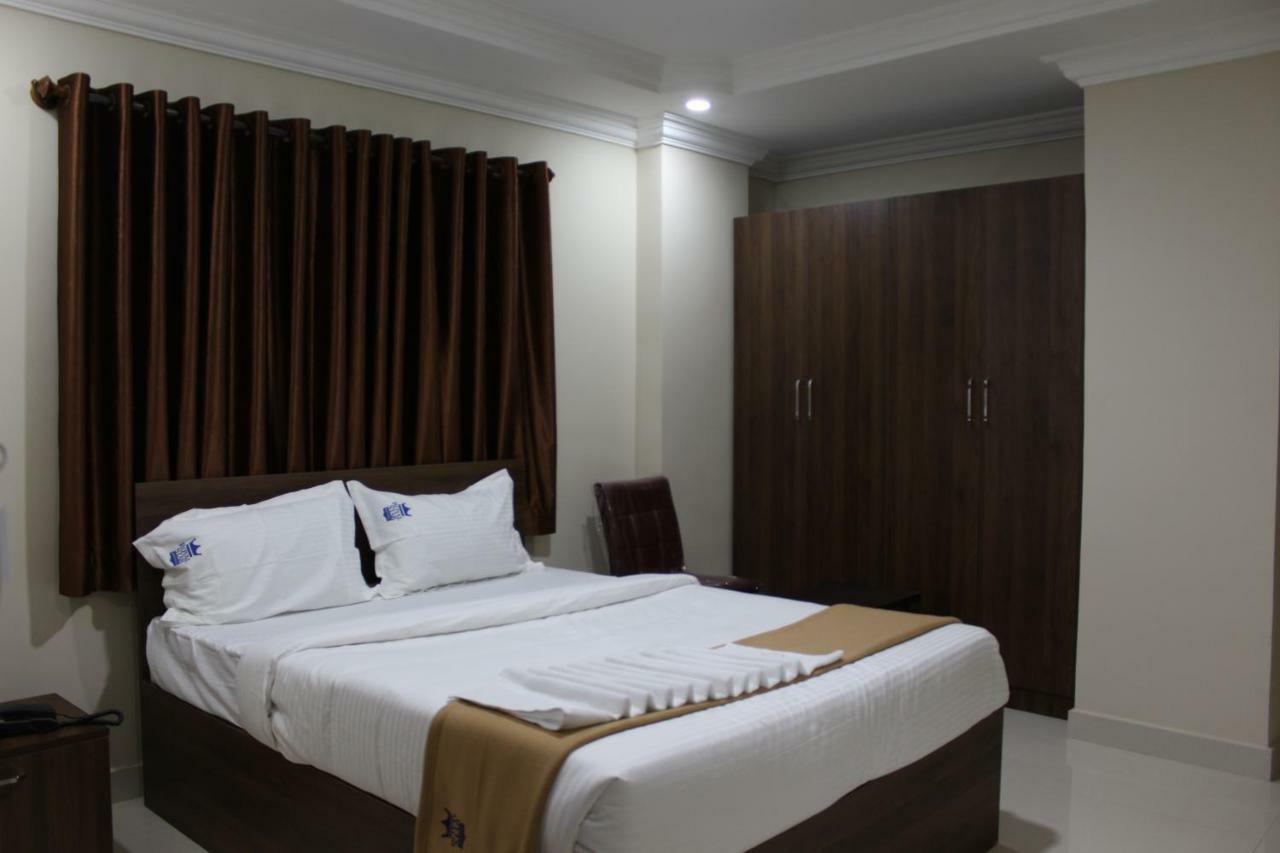 Royal Star Hotels Bangalore Dış mekan fotoğraf