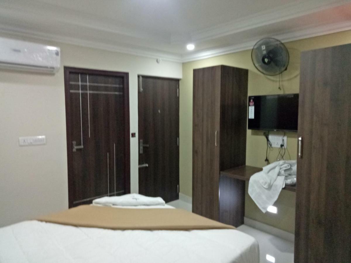 Royal Star Hotels Bangalore Dış mekan fotoğraf