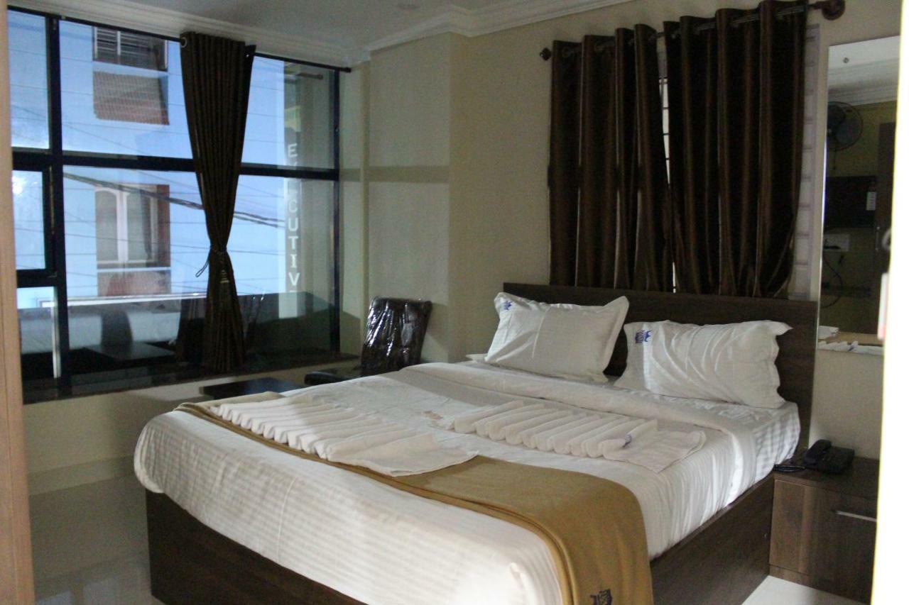 Royal Star Hotels Bangalore Dış mekan fotoğraf
