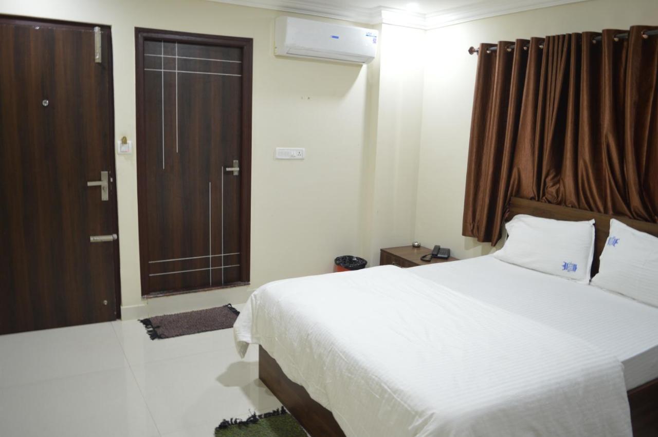 Royal Star Hotels Bangalore Dış mekan fotoğraf