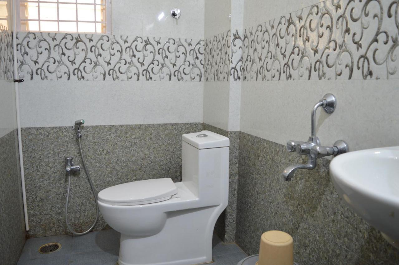Royal Star Hotels Bangalore Dış mekan fotoğraf