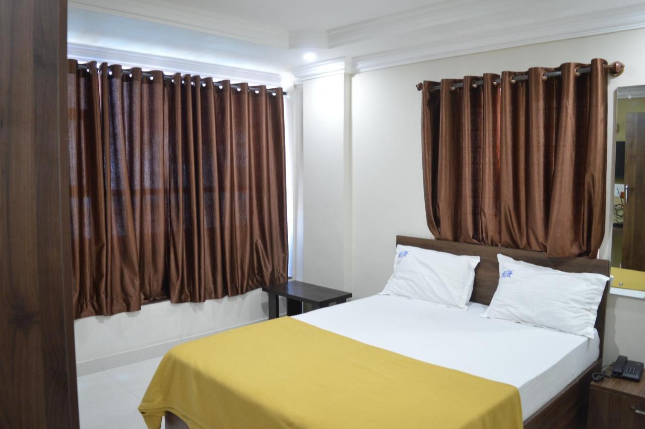 Royal Star Hotels Bangalore Dış mekan fotoğraf